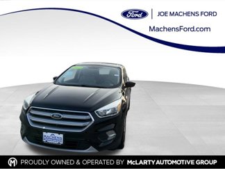 Used 2017 Ford Escape SE image 1