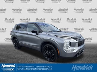 Used 2022 Mitsubishi Outlander SEL Black Edition image 1