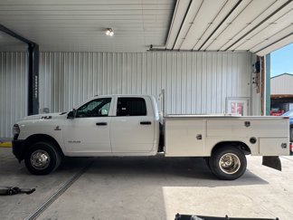 Used 2021 RAM 3500 Tradesman w/ Max Tow Package image 1