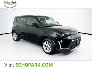 Used 2023 Kia Soul LX w/ LX Technology Package image 1