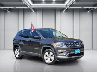 Used 2018 Jeep Compass Latitude w/ Popular Equipment Group image 1