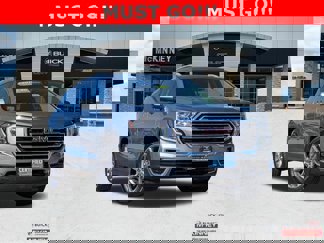 Certified 2023 GMC Terrain SLT image 1