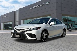 Used 2023 Toyota Camry SE image 1