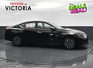 Used 2024 Nissan Altima 2.5 SV image 1