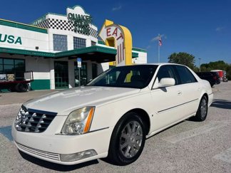 Used 2008 Cadillac DTS image 1