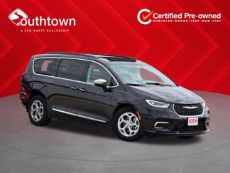 Certified 2023 Chrysler Pacifica Limited image 1
