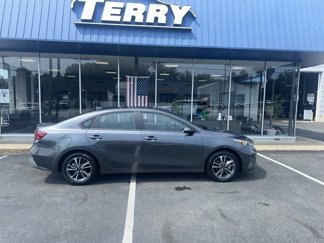 Used 2024 Kia Forte LXS image 1