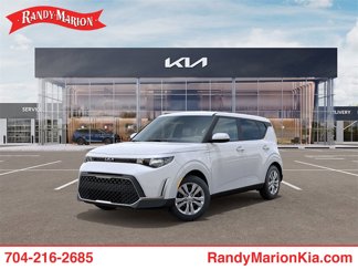 New 2025 Kia Soul LX image 1