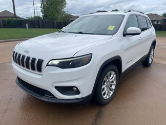 Used 2019 Jeep Cherokee Latitude w/ Popular Appearance Group image 1