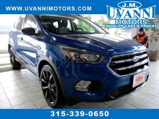 Used 2019 Ford Escape SE image 1