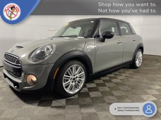 Used 2019 MINI Cooper S w/ Signature Upholstery Package image 1