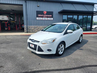 Used 2013 Ford Focus SE image 1