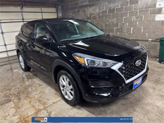 Used 2019 Hyundai Tucson SE image 1