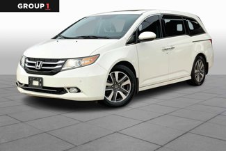 Used 2015 Honda Odyssey Touring Elite video 1