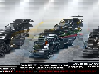 Used 2023 Chevrolet Traverse LT w/ Midnight/Sport Edition image 1