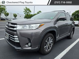 Used 2019 Toyota Highlander XLE image 1