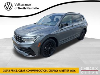 Used 2022 Volkswagen Tiguan SE R-Line image 1
