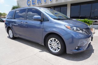 Used 2016 Toyota Sienna L image 1