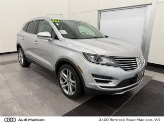 Used 2017 Lincoln MKC Reserve image 1
