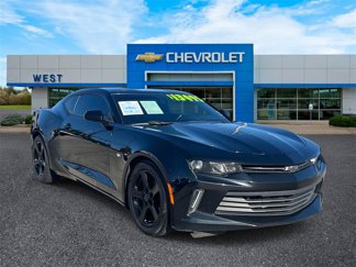 Used 2016 Chevrolet Camaro LT image 1