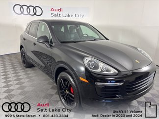 Used 2016 Porsche Cayenne image 1