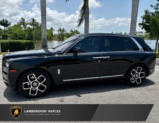 Used 2020 Rolls-Royce Cullinan image 1