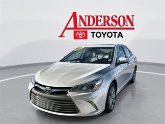 Certified 2016 Toyota Camry XLE image 1
