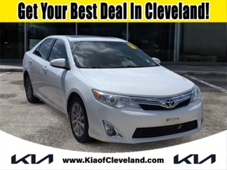 Used 2014 Toyota Camry XLE image 1