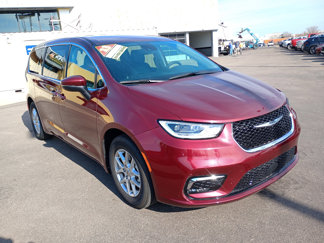 Used 2023 Chrysler Pacifica Touring-L image 1