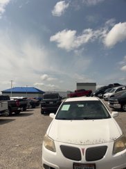 Used 2008 Pontiac Vibe w/ Preferred Package image 1