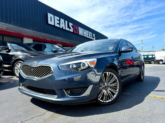 Used 2015 Kia Cadenza Limited image 1