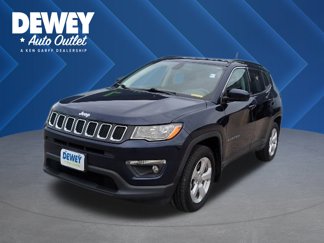 Used 2017 Jeep Compass Latitude w/ Popular Equipment Group image 1