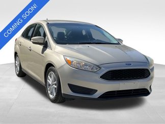 Used 2017 Ford Focus SE image 1
