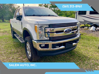 Used 2017 Ford F250 Lariat w/ Chrome Package image 1