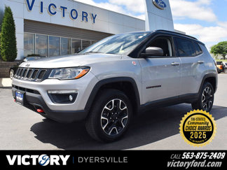 Used 2020 Jeep Compass Trailhawk image 1