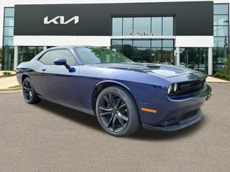Used 2016 Dodge Challenger SXT w/ Blacktop Package image 1