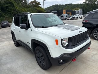 Used 2017 Jeep Renegade Trailhawk image 1