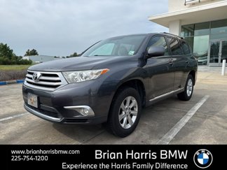 Used 2012 Toyota Highlander FWD image 1