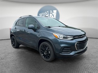 Used 2022 Chevrolet Trax LT w/ Premium Seat Package image 1