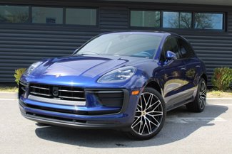 Certified 2024 Porsche Macan image 1