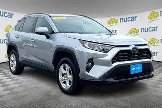Used 2020 Toyota RAV4 XLE image 1