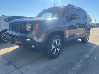 Used 2019 Jeep Renegade Trailhawk w/ Cold Weather Group II image 1