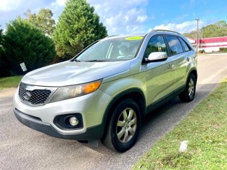 Used 2011 Kia Sorento LX w/ Convenience Pkg image 1