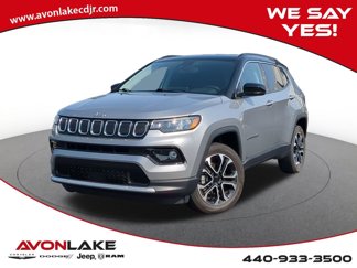 Used 2022 Jeep Compass Limited image 1