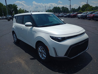 New 2025 Kia Soul LX image 1