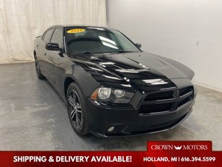 Used 2014 Dodge Charger SXT image 1