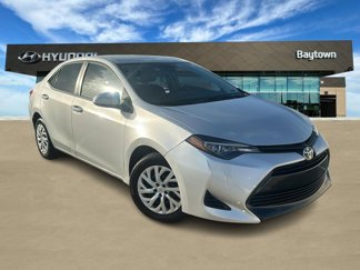 Used 2019 Toyota Corolla LE image 1