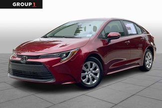 Used 2025 Toyota Corolla LE image 1