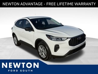 New 2025 Ford Escape Active w/ Cold Weather Package image 1