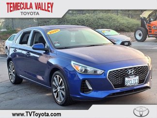 Used 2020 Hyundai Elantra GT image 1